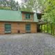 Cozy Creekside Cabin with Fire Pit and Views!, Hiawassee (foto 2)