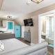 Serenity Studio, Adorable and Spacious Studio with Full Kitchen, High Point (photo 3)