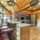 Cabin with Game Room and Hot Tub in Broken Bow!, Broken Bow - Fotografie 8