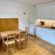 Spacious APT in a Quiet Neighbourhood + Private Parking, Любляна - Фото 6