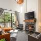 Bright Townhome with Prime Location by Harmony Whistler - Fotografie 1