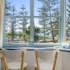 Beachfront Bliss at Kirra Beach with Pool, Gold Coast - Fotografie 2