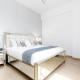 Ultimate Stay Port de La Mer with Burj Khalifa Views from the Bed next to the Beach, Dubaj - Fotografie 3