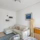 GuestHost - Kris- Mestre Bright Apartment with Parking!, Mestre (foto 3)