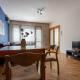 Burov Apartment - artistic apartment in the heart of Varna suitable for up to 4 guests Warna - Zdjęcie 9