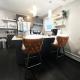 Boutique Bliss in the Heart of Wortley Village, London (fotografie 2)
