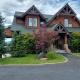 Grand Getaway at Green Bluff, Colbert