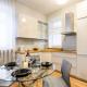 CENTRUM Apartment OLD TOWN Warsaw STARE MIASTO Historyczna kamienica umiejscowiona w zabytkowej części Warszawy Obok parku multimedialnego i barbakanu PARKING 24h Śniadanie opcjonaln Breakfast optional Check in from 14 pm PARTER ground floor, Varsavia - Foto 4