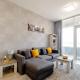 Luxury 2BR for 6 with King Beds, Gym, Sauna in JVC, Dubai - Foto 8