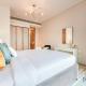 Stylish 1BR in Prime Location, Book Your Stay by Deluxe Holiday Homes, Dubaï - Photo 6