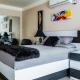 Luxury Apartment at 20 South suite 108, Kingston (Foto 2)