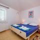 Apartments by the sea Tisno, Murter - 21657, Tisno (photo 10)