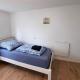 GÜNSTIGES Haus für Monteure in Nürtingen Parkplatz, WiFi, Smart TV, Waschmaschine, Nürtingen - Foto 1