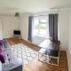 2 Bed Spacious Apartment, Sleeps 4, Free Wifi, Free Parking, Amenities Nearby, Good Transport Links Nearby, Contractors and Holidays, Harlow - Fotografie 6