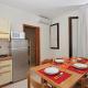 Flat with a lovely poolside garden with bbq Bibione - Foto 4