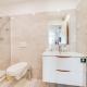 Lapa Charm Apartments with Patio, Lisbonne - Photo 6