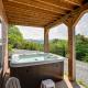 Beautiful Franklin Home with Bunkhouse and Hot Tub!, Franklin - Fotografie 1
