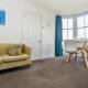 New Steine Apartment - Sea View - by Brighton Holiday Lets Brighton and Hove - Zdjęcie 8