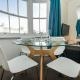New Steine Apartment - Sea View - by Brighton Holiday Lets Brighton and Hove - Zdjęcie 9