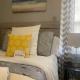 Cozy, Upstairs Apartment Pets Welcome with fee Family Friendly Close to Everything, Cleveland - Photo 9