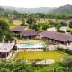 StayVista's The Earthen Boutique - City Escape with Spacious Pool, Terrace, Lawn & Indoor-Outdoor Games, ウダイプール - 写真 3