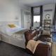Gorgeous comfortable Apartment on the High Street, Merthyr Tydfil
