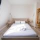 Typical Parisian Studio in Le Marais, Paris - Photo 6
