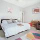 Halifax Town House - Cosy - Sleeps 5