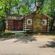 The Pines Cottages, Asheville