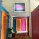 Pomme Hostel Restaurant & Bar - Private Sleeping Cabins, Battambang (Foto 2)