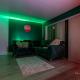Luxury Birmingham City Centre Townhouse with BALCONY- Sleeps 10 - FREE Parking - Perfect for Contractors, Business Travellers, Families and other Groups - Near Bullring, Newstreet, Selfridges, NEC, NIA & Birmingham airport, Birmingham (photo 7)