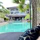 126 Santai - Ground Floor Studio Apartment by uHoliday, Casuarina - Fotografie 1