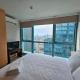 One Uptown in BGC Chic & Trendy 1BR 200mbps fiber, Manille - Photo 4