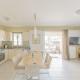 Family Sunny 2 bedroom 1700m center 50m busstop,300m busstop Acropolis, Athen - Foto 1