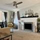 Lakeview - Lake Erie - Ashtabula, OH - 5 Min to GOTL - Fireplace- Deck - King Bed, Ashtabula
