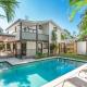 Bangalleys - beachside retreat with large pool, Suffolk Park
