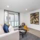 3 BDR CBD Get Away, Окленд - Фото 5
