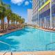Heated Pools, Heated lazy river, 3 hot tubs-Privately owned Oceanfront renovated condo on 12th floor, Myrtle Beach - Foto 2