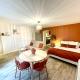 Grand Studio Chez Soi - Queen size bed - Terrasse, Oyonnax (fotografie 6)