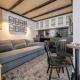 Stylish Apartment in Vilnius Old Town/ URBAN RENT, Vilnius