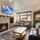 Sundial condo in the heart of Canyons Village, patio, outdoor pool, walk to hiking & biking C211, Park City - Foto 2