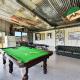 Kulang Lodge in charming Broke with Large Swim Spa and games room suits up to 8 guests, Broke (foto 4)