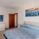 GuestHost - Zagar House-Venice Airport Close-by Apt W Parking, Campalto (Foto 9)