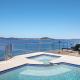 Waters Edge - Point Clare - Pool , Spa, Private Jetty - Foto 4