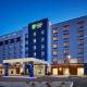 Holiday Inn Express & Suites Windsor East - Lakeshore by IHG - Foto 1