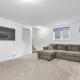 Modern 1 Bedroom + Den in Cambridge, Cambridge