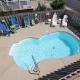 Semi-Oceanfront, Pool, Hot Tub, Ocean Views, Close to Beach Access, 604 Saltspray Court Corolla - Foto 3