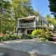 Waterfront Cottage in Muskoka