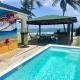 Aquamar Oceanfront Suite, Recio