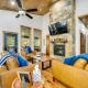 Furnished Deck, Hot Tub! Family Gem in Broken Bow, Broken Bow (photo 5)